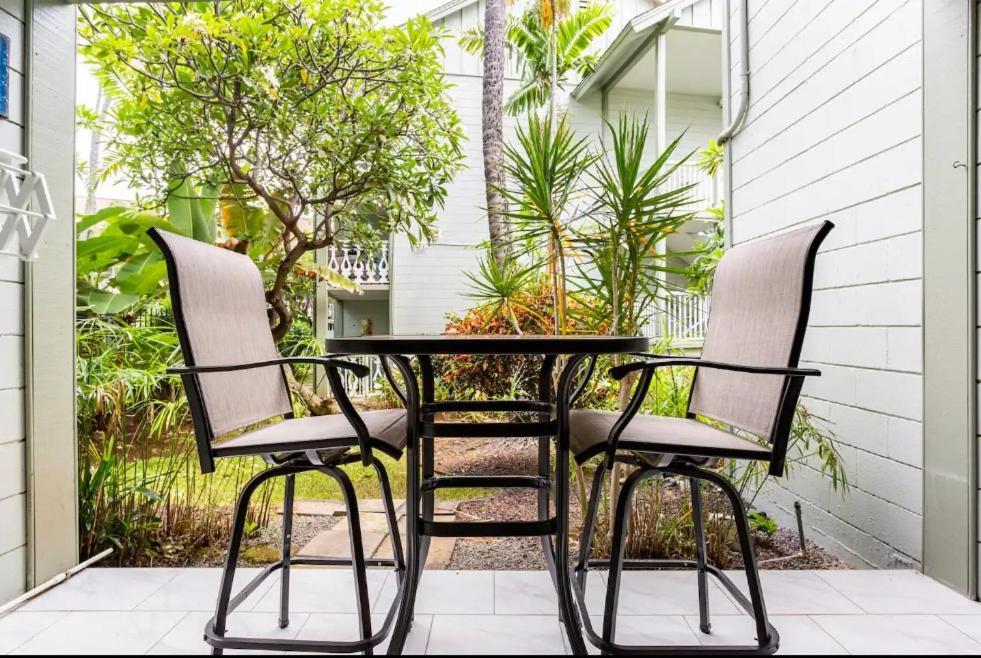 Downtown Hawaiian Theme Condo With Hot Tub, Pool & Beach - Kona Islander Inn Kailua-Kona Luaran gambar