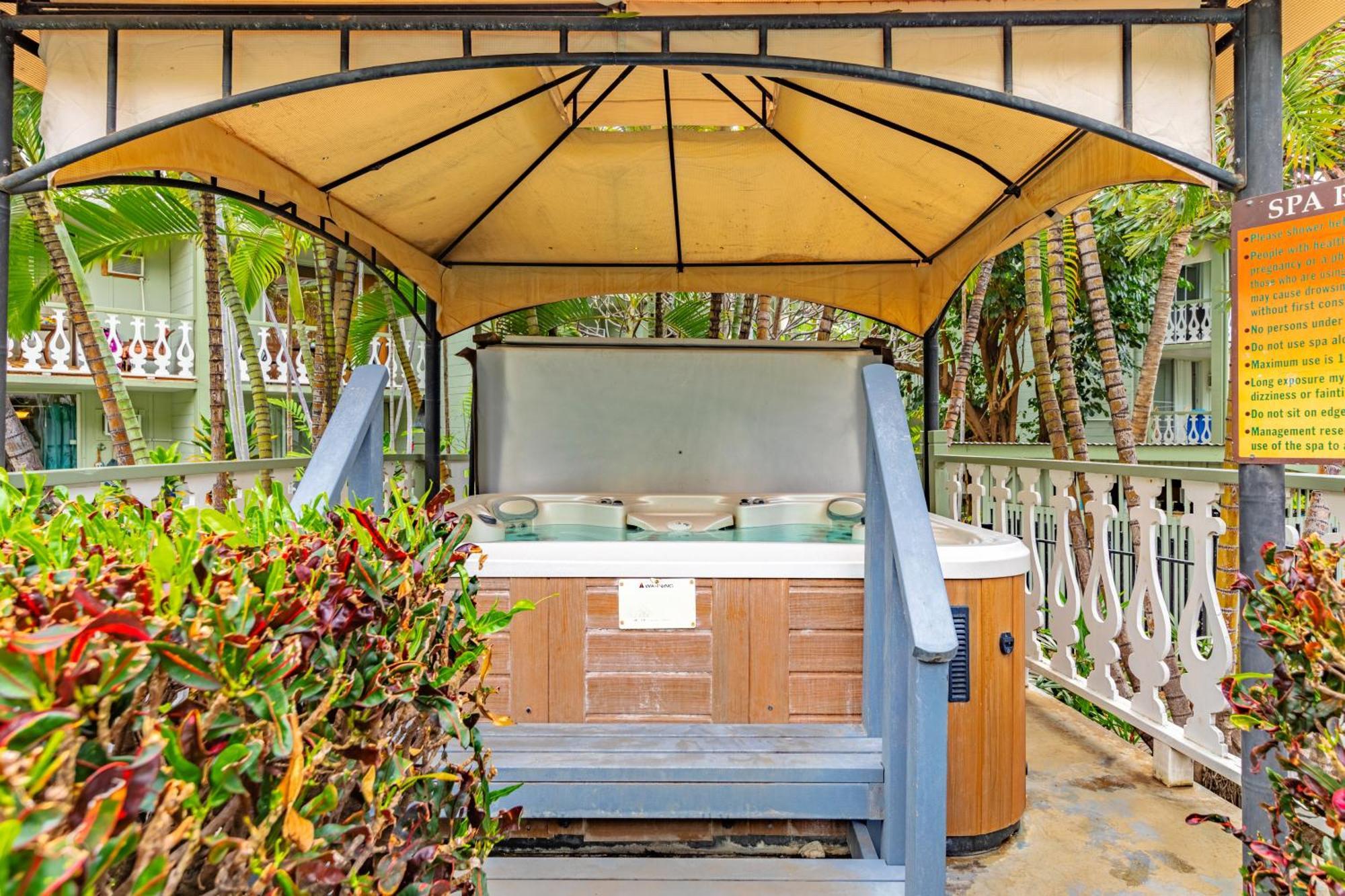 Downtown Hawaiian Theme Condo With Hot Tub, Pool & Beach - Kona Islander Inn Kailua-Kona Luaran gambar